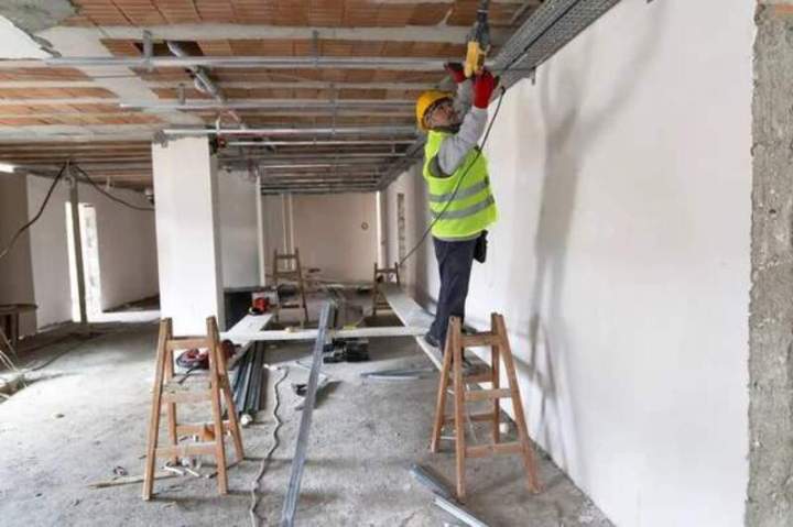 Travaux de petit œuvres, Vincennes